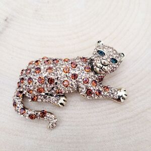 Brand New Gold Tone Cougar Rhinestone Brooch Pin